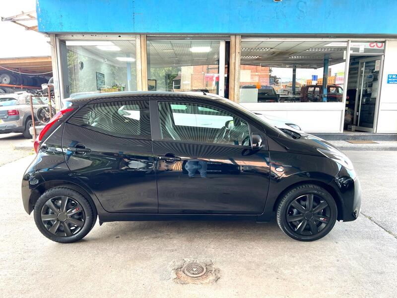Toyota Aygo view 7