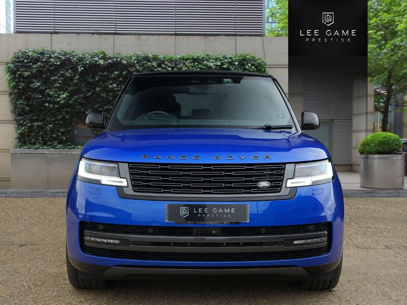 Land Rover Range Rover view 3