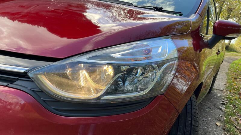 2019 Renault Clio — photo 16