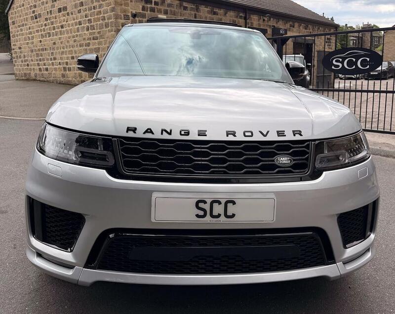 Land Rover Range Rover Sport view 4