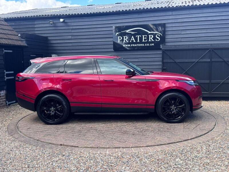 Land Rover Range Rover Velar view 5