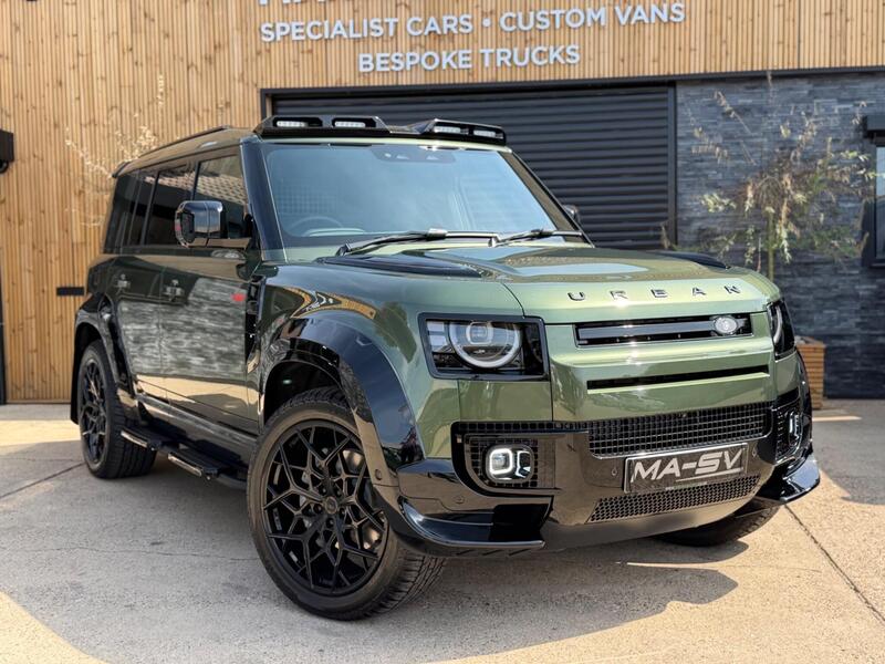 Land Rover Defender 110 view 2