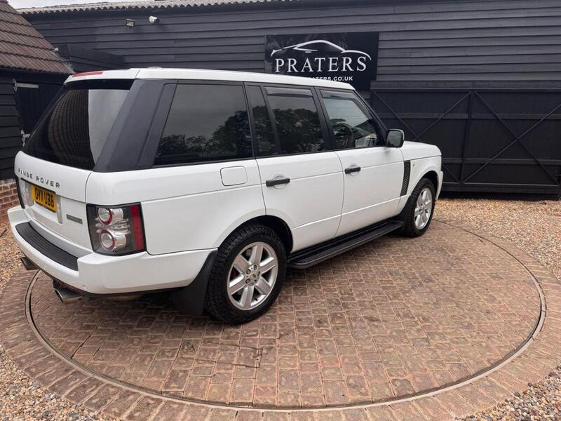 Land Rover Range Rover view 4