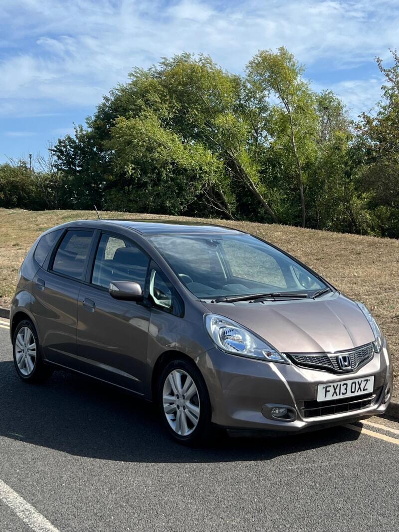 Honda Jazz — photo 1