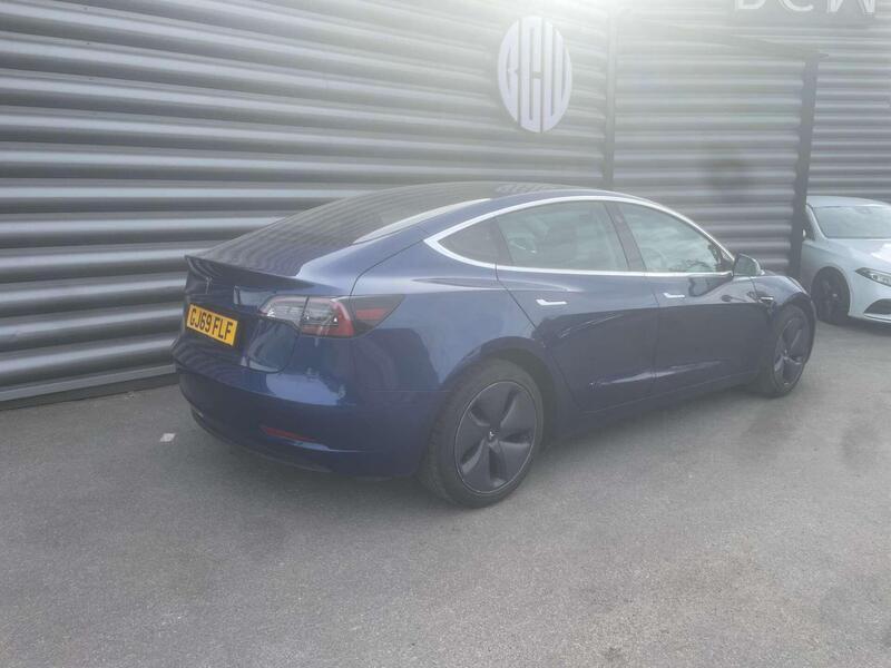 Tesla Model 3 view 5