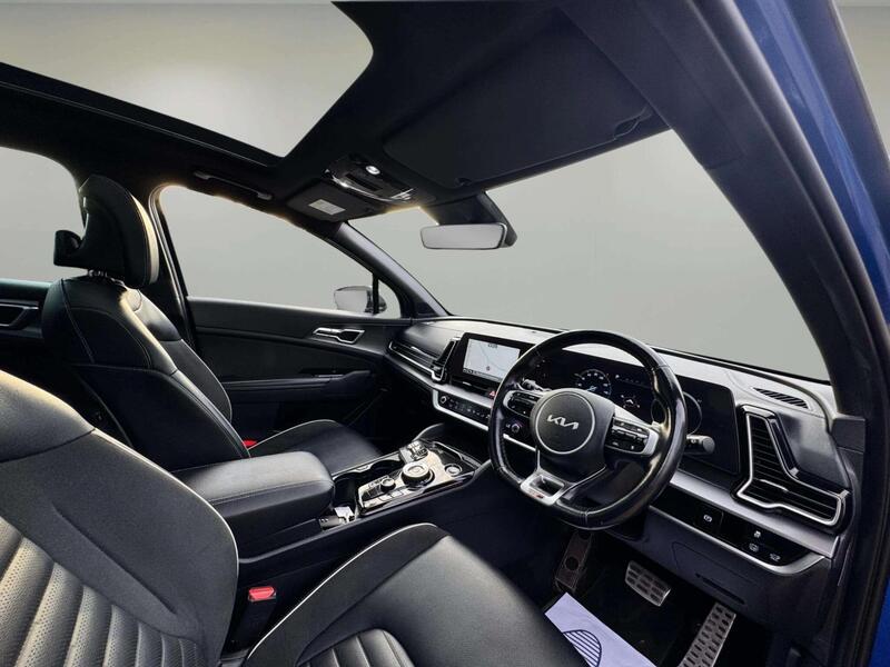 Kia Sportage view 2