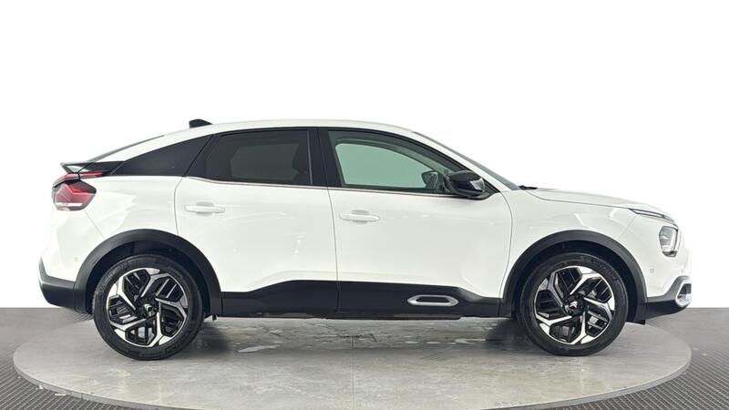 Citroen C4 view 3