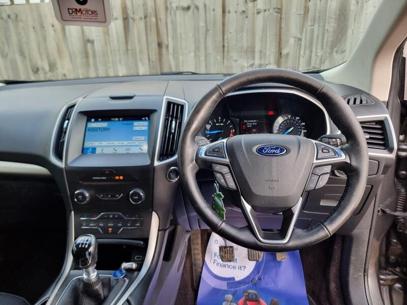 Ford Edge view 2