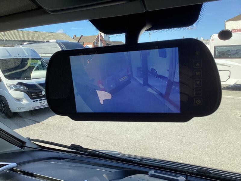Auto-Trail Tracker RB — image 48