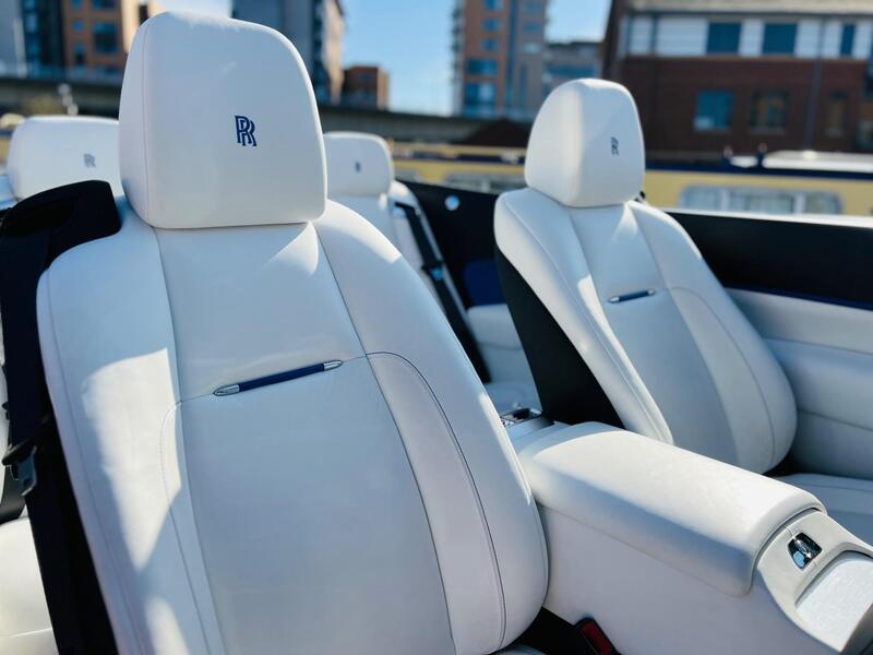 Rolls-Royce Dawn view 43