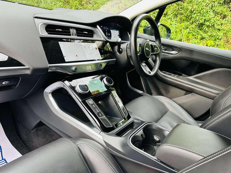 Jaguar I-Pace view 6