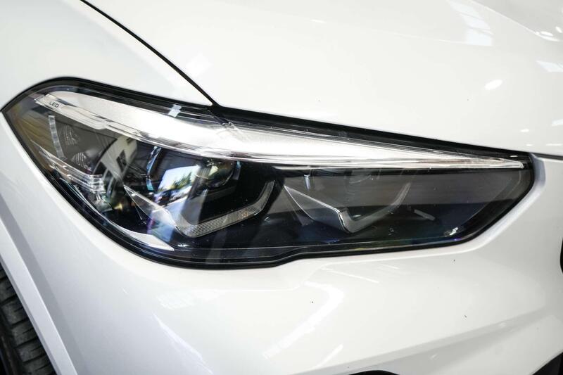 BMW X5 BMW X5 view 6