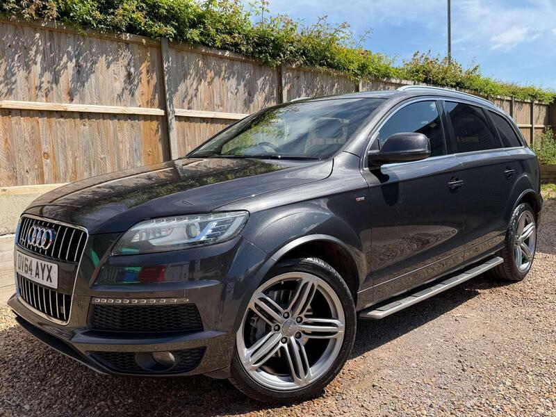 Audi Audi Q7 main image