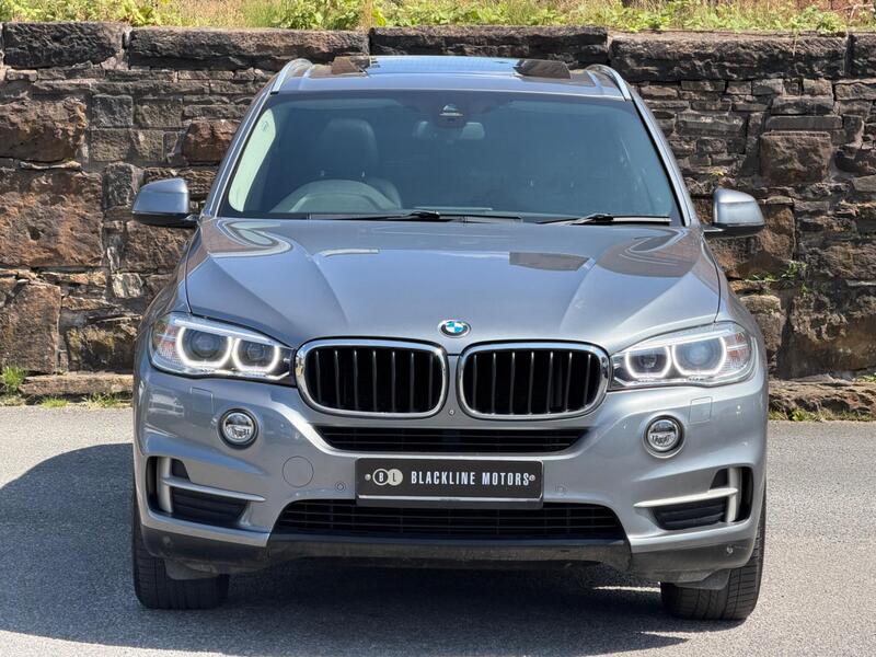 BMW X5 view 2