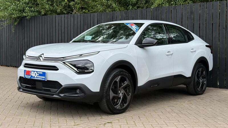 Citroen C4 view 4