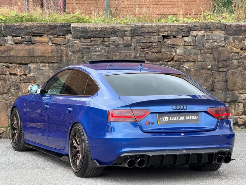 Audi Audi S5 view 5