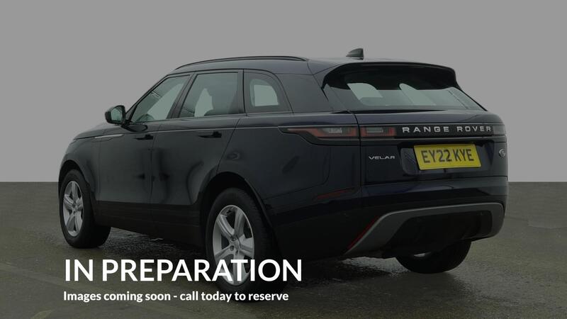 Land Rover Range Rover Velar view 3