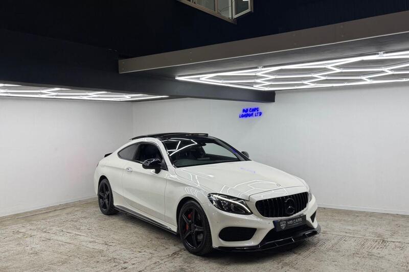 Mercedes-Benz C-Class view 5