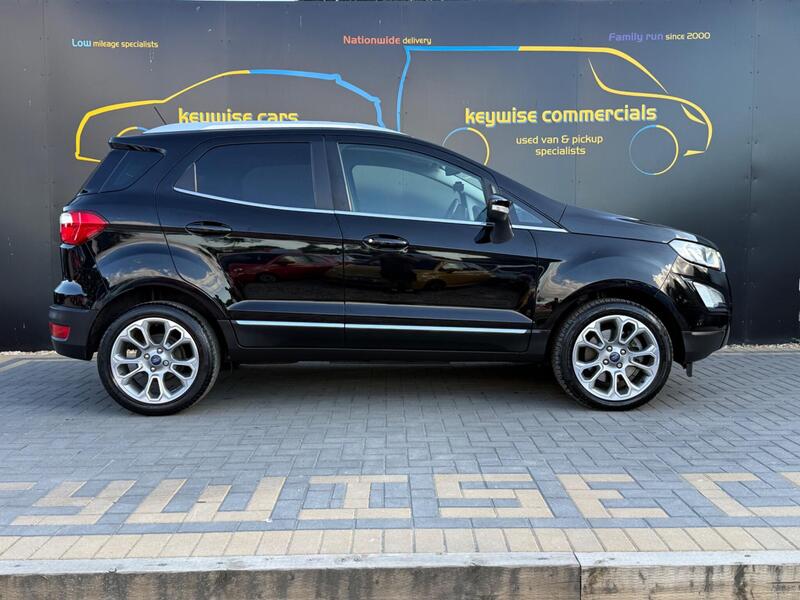 Ford Ecosport view 6
