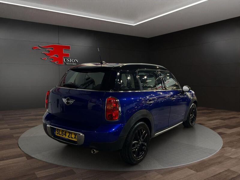 Mini Countryman view 7
