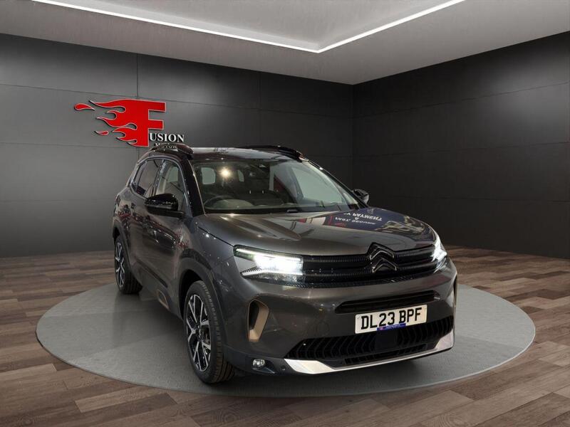Citroen C5 Aircross view 3