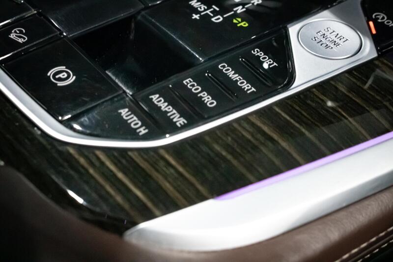 BMW X5 view 40
