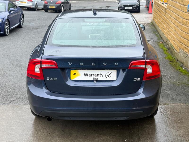 Volvo S60 view 4