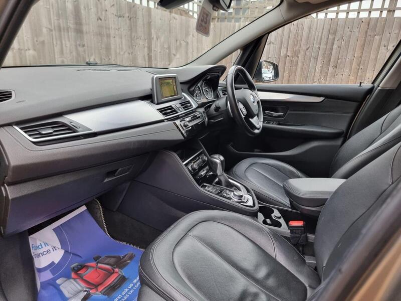 BMW 2 Series view 6