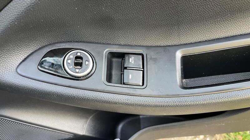2017 Hyundai i20 — photo 47