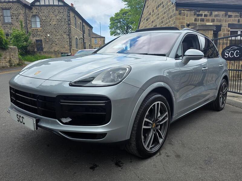 Porsche Cayenne view 4