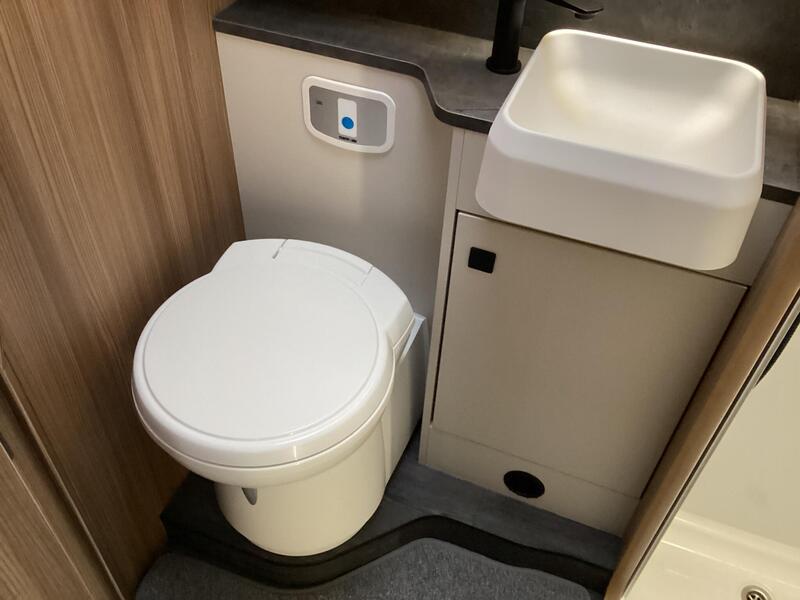 Auto-Trail Imala 730 — image 46