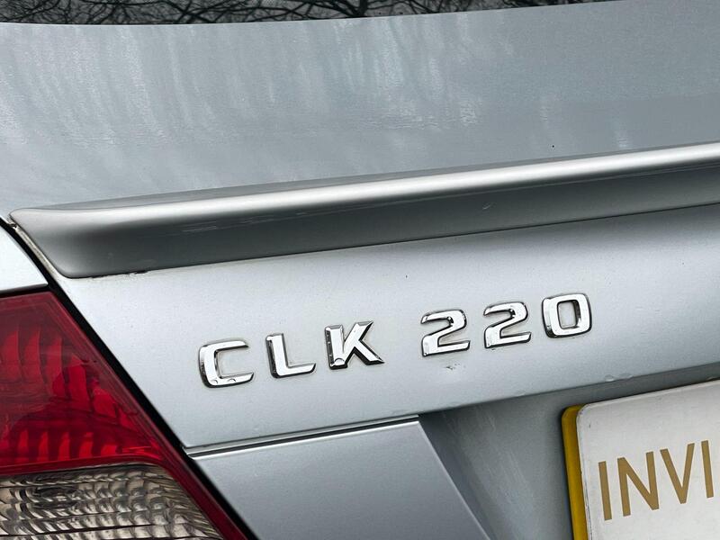 Mercedes-Benz CLK view 15