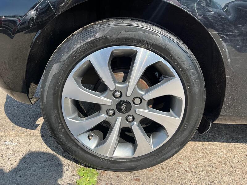Ford Fiesta view 46