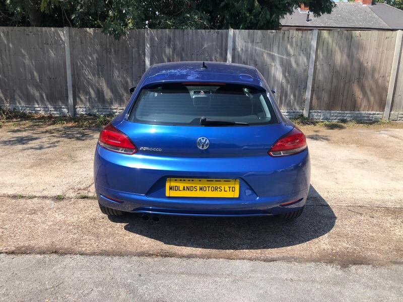 Volkswagen Scirocco view 4