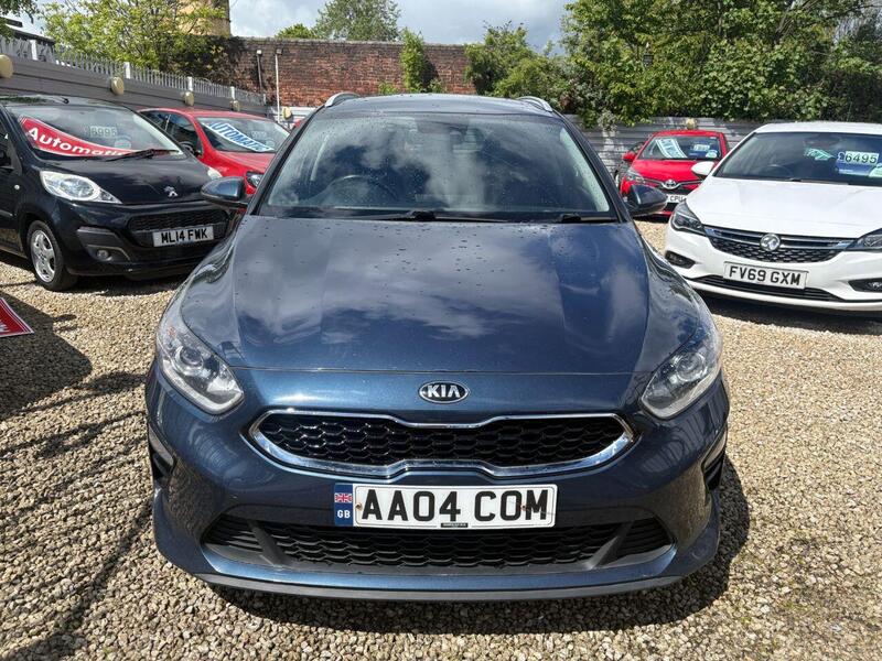Kia Ceed view 2