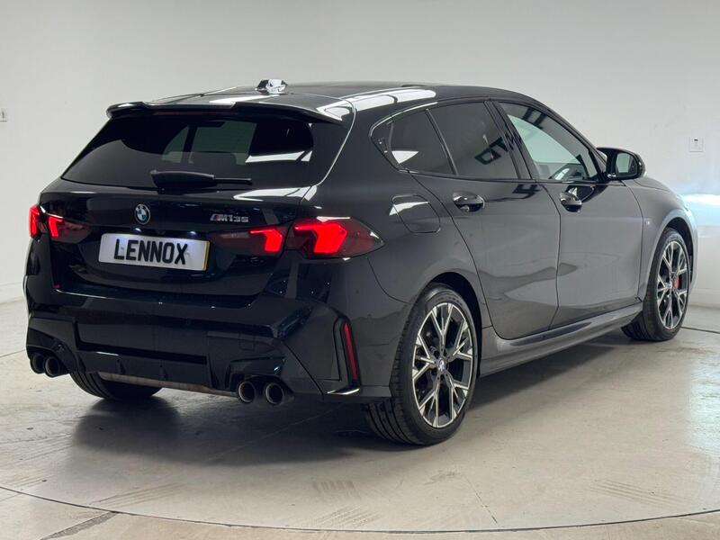 BMW 1 Series view 7