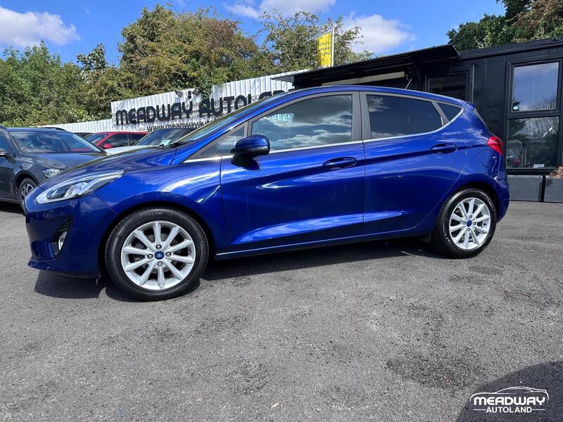 Ford Fiesta view 4