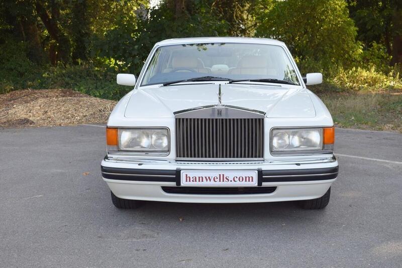 Rolls-Royce Silver Spur view 2
