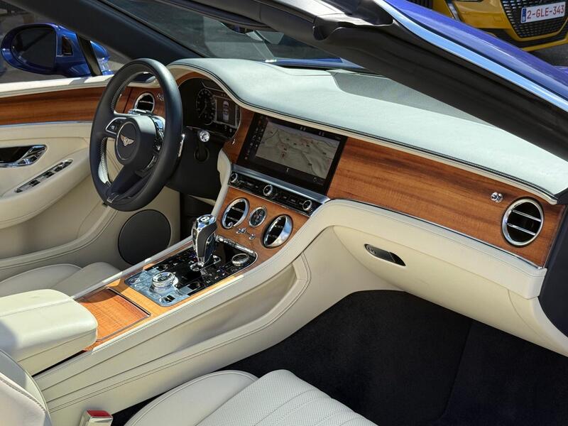 Bentley Continental view 4