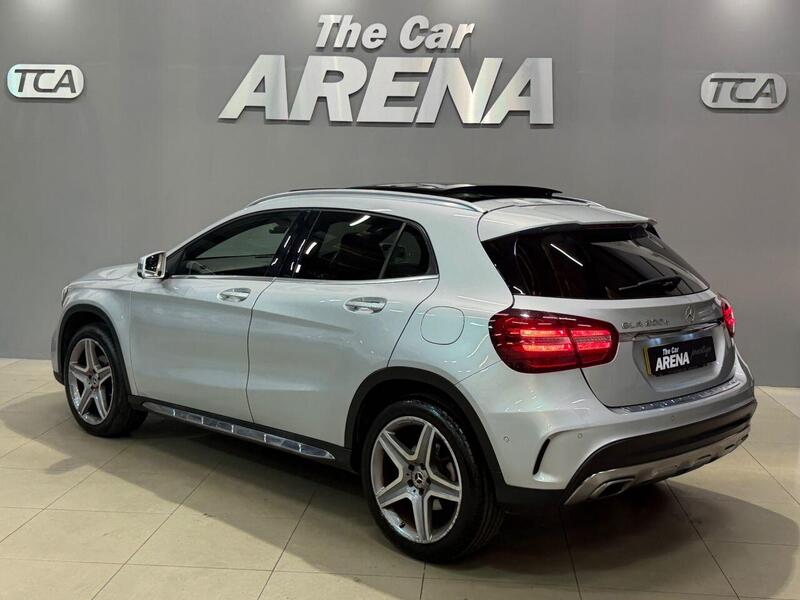 Mercedes-Benz Mercedes-Benz GLA view 5