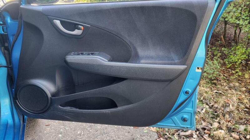 2010 Honda Jazz — photo 37