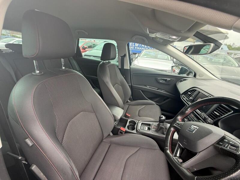 Seat Leon SEAT Leon view 2