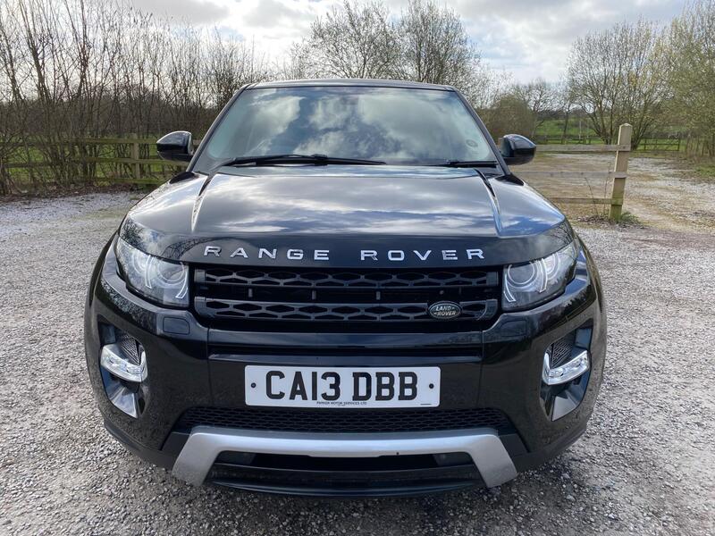 Land Rover Range Rover Evoque view 2