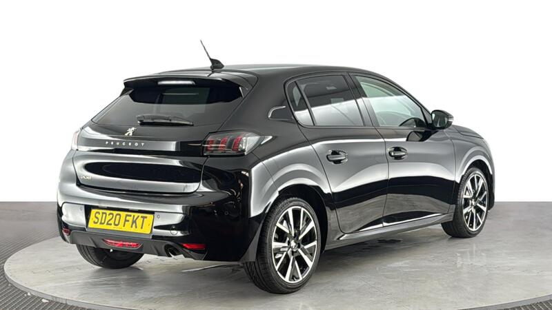 Peugeot 208 view 4