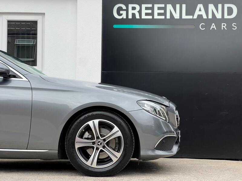 Mercedes-Benz E-Class view 6