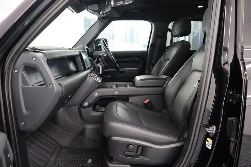 Land Rover Defender view 9
