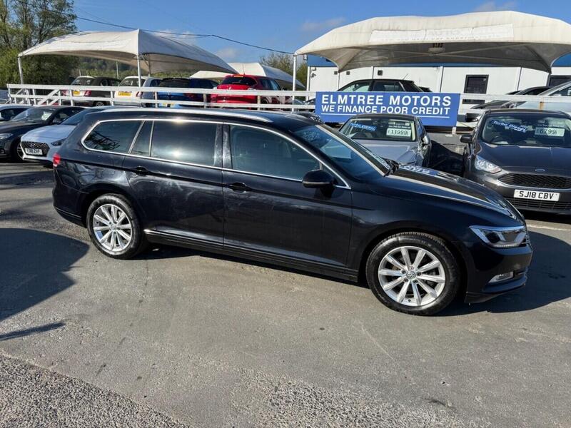 Volkswagen Passat view 6