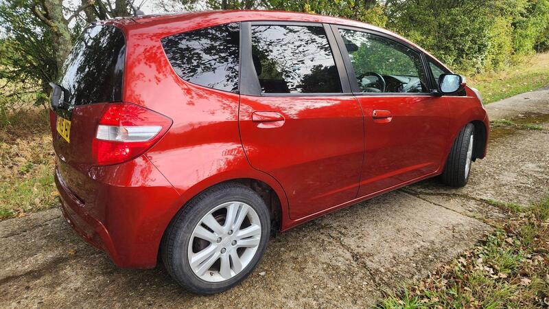2015 Honda Jazz — photo 14