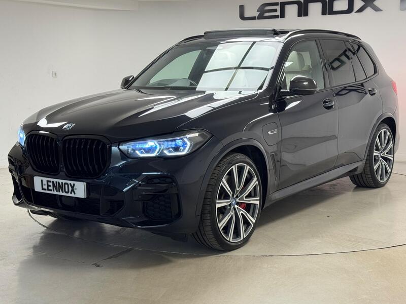 BMW X5 BMW X5 view 3