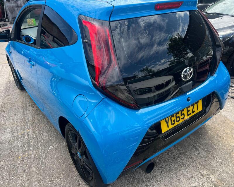 Toyota Aygo view 7